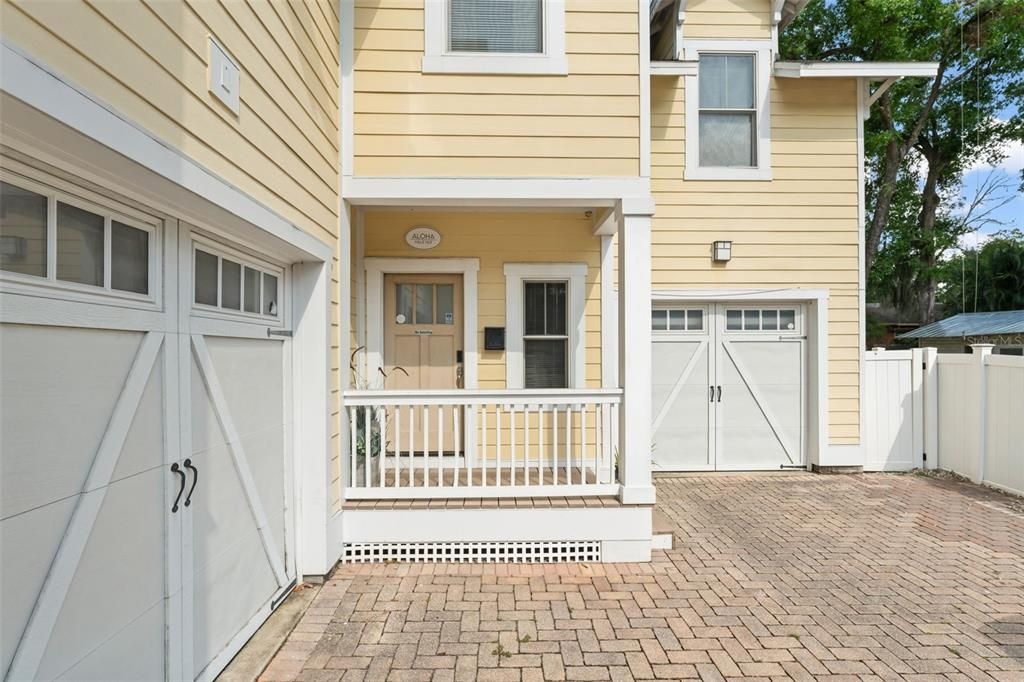 For Sale: $1,300,000 (6 beds, 0 baths, 3263 Square Feet)