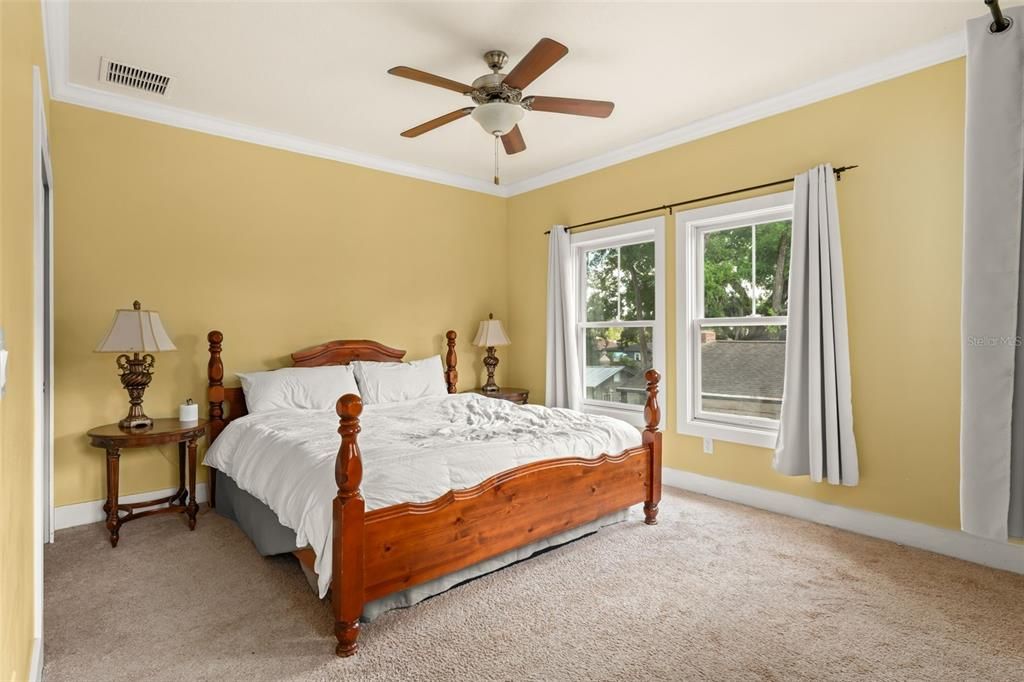 For Sale: $1,300,000 (6 beds, 0 baths, 3263 Square Feet)