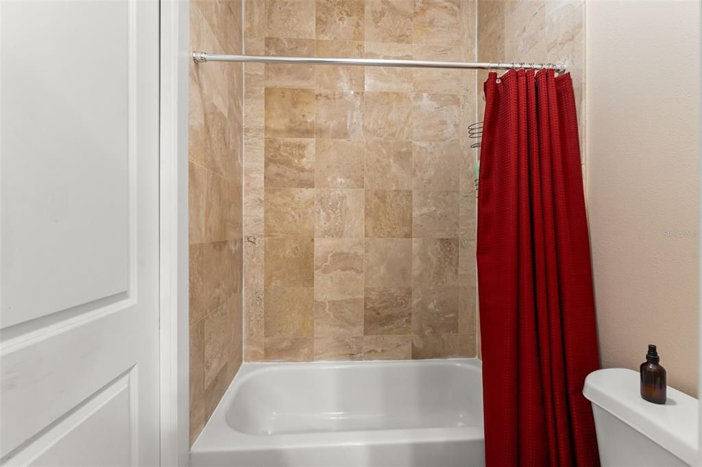 For Sale: $1,300,000 (6 beds, 0 baths, 3263 Square Feet)