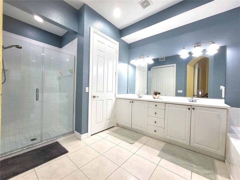 En Renta: $5,800 (3 camas, 3 baños, 2039 Pies cuadrados)