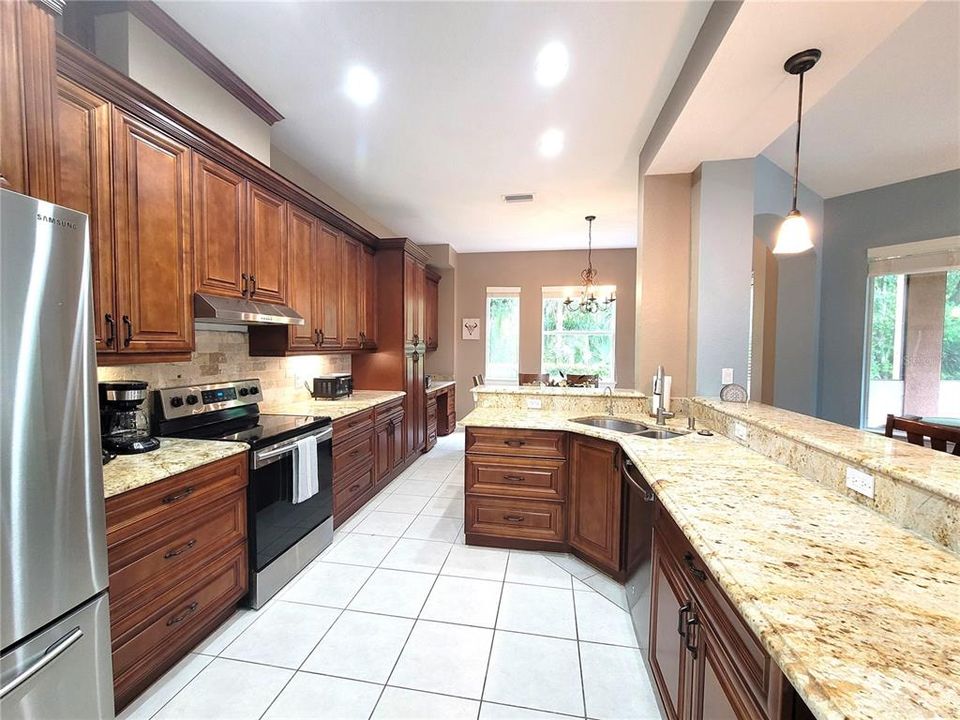 En Renta: $5,800 (3 camas, 3 baños, 2039 Pies cuadrados)