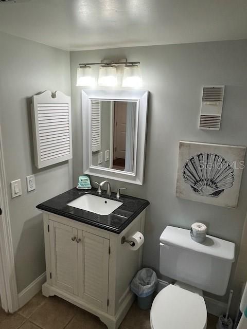 待售: $435,000 (2 贝兹, 2 浴室, 885 平方英尺)