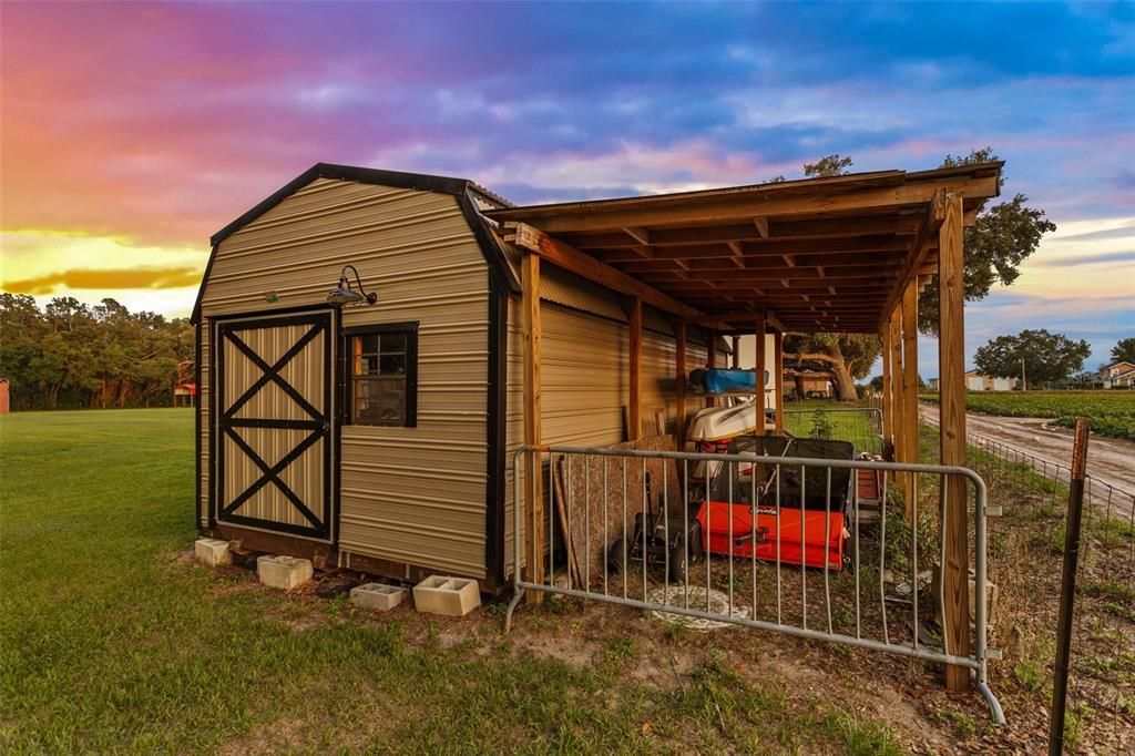 For Sale: $1,105,000 (3 beds, 2 baths, 2614 Square Feet)