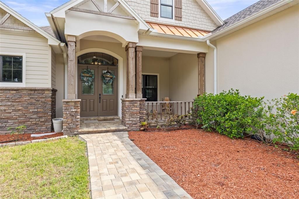 For Sale: $1,105,000 (3 beds, 2 baths, 2614 Square Feet)