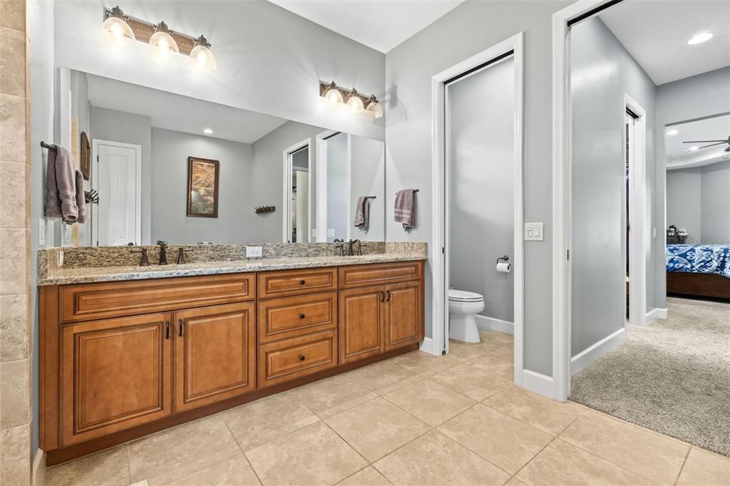 For Sale: $1,105,000 (3 beds, 2 baths, 2614 Square Feet)