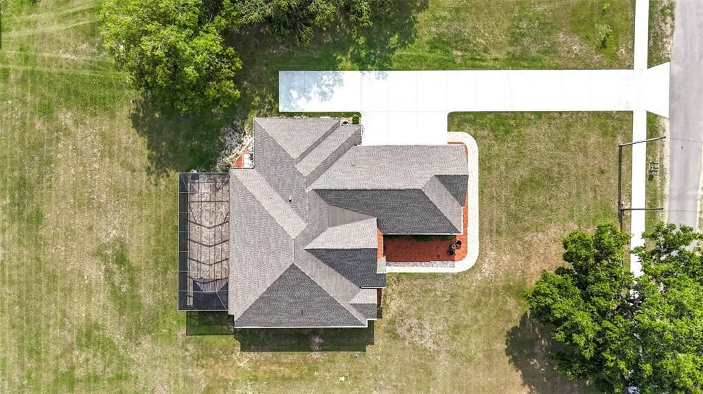 For Sale: $1,105,000 (3 beds, 2 baths, 2614 Square Feet)