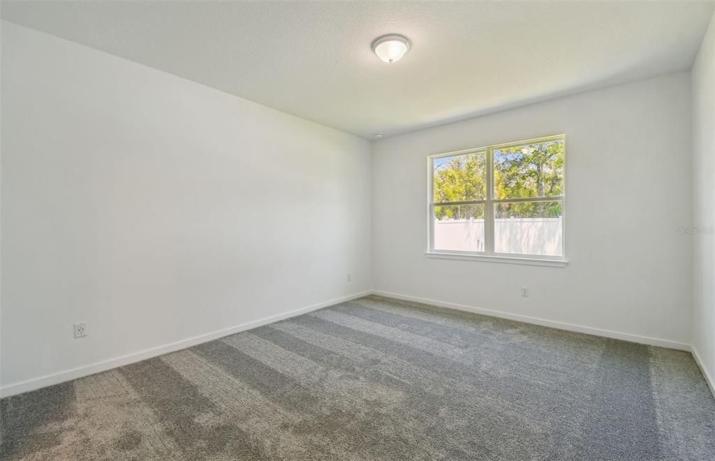 Active With Contract: $348,180 (4 beds, 2 baths, 1898 Square Feet)