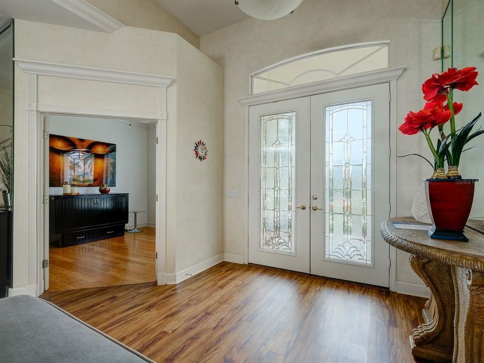 For Rent: $10,000 (3 beds, 2 baths, 2275 Square Feet)