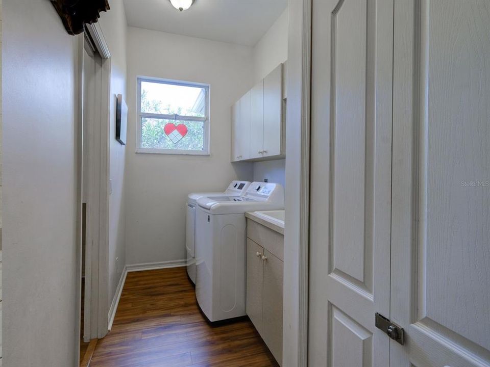 For Rent: $10,000 (3 beds, 2 baths, 2275 Square Feet)