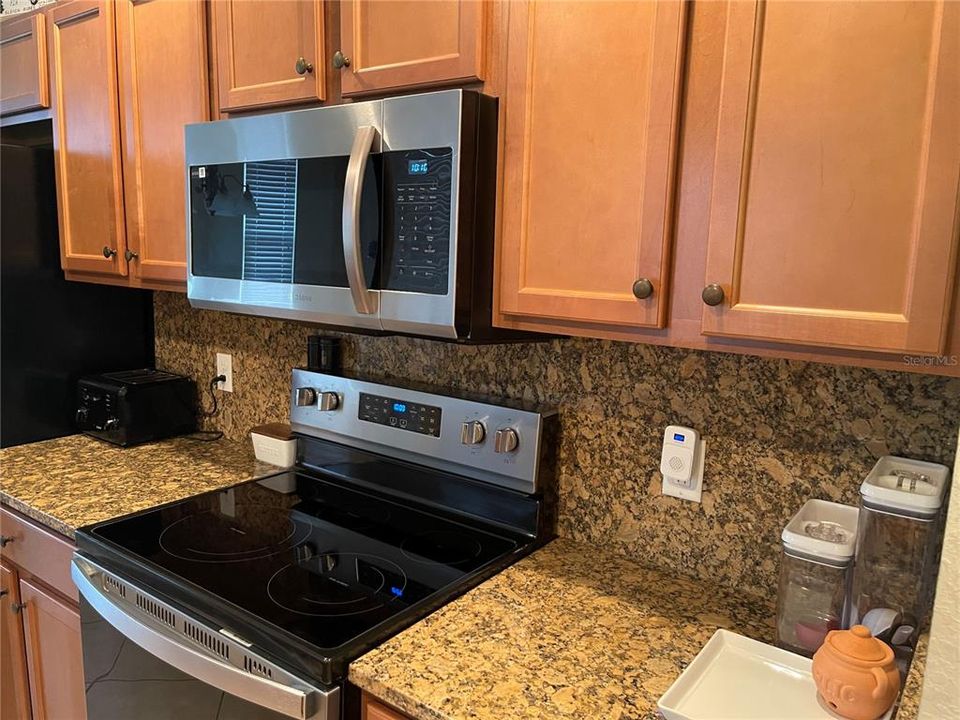 For Rent: $1,750 (2 beds, 2 baths, 1156 Square Feet)