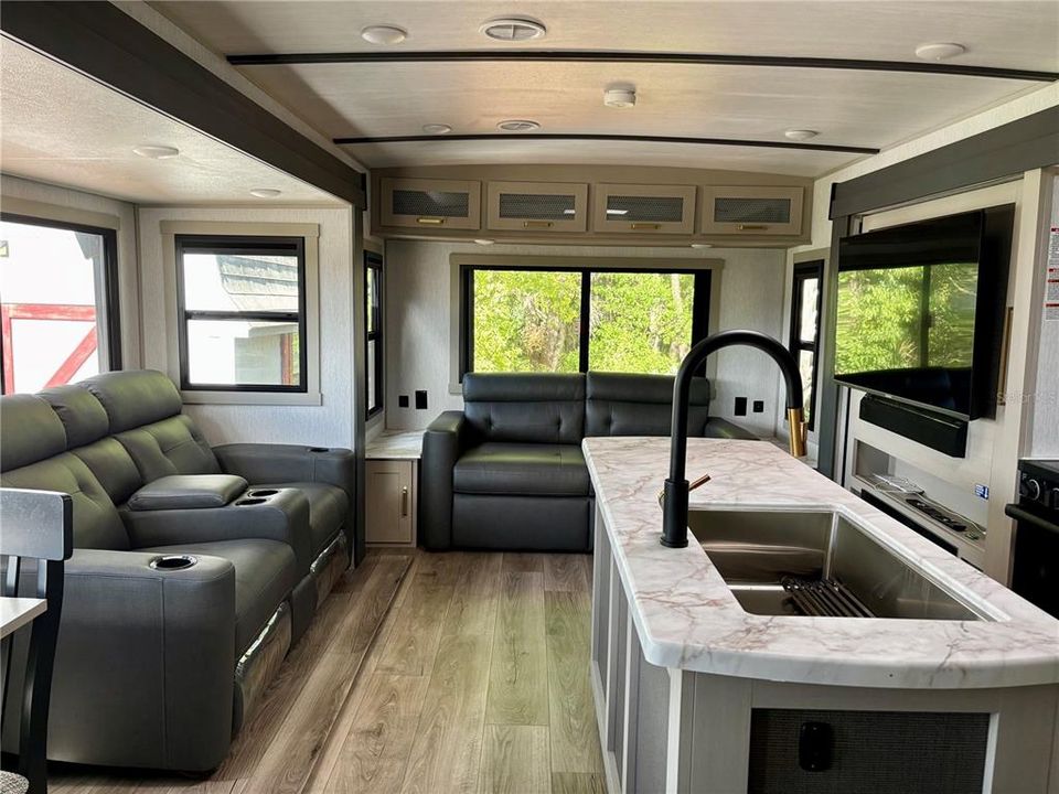 For Sale: $84,900 (0.11 acres)