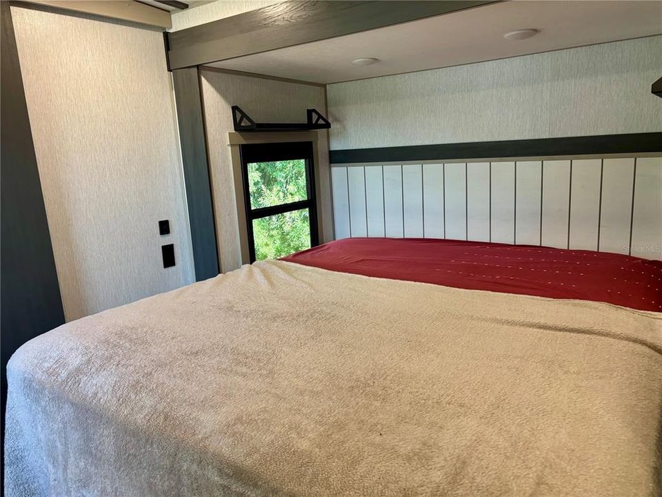 For Sale: $84,900 (0.11 acres)