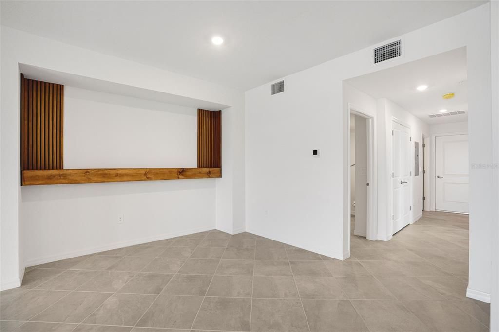 待售: $421,900 (3 贝兹, 2 浴室, 1741 平方英尺)