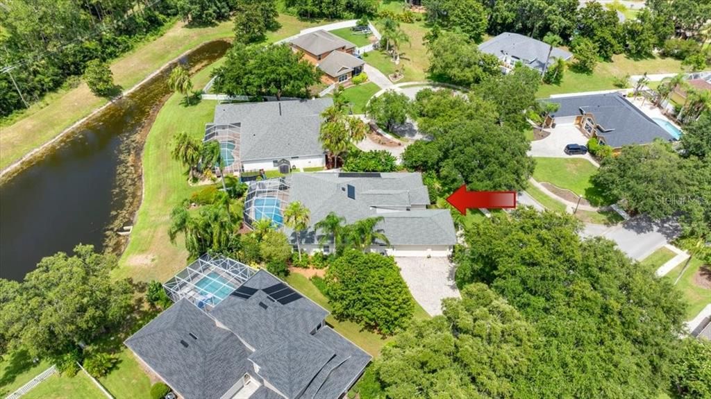 Под контрактом: $619,900 (3 спален, 2 ванн, 2929 Квадратных фут)