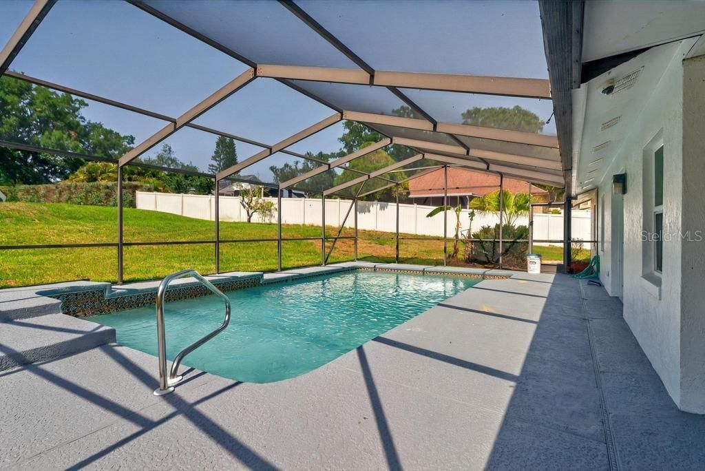 For Sale: $458,900 (3 beds, 2 baths, 1909 Square Feet)