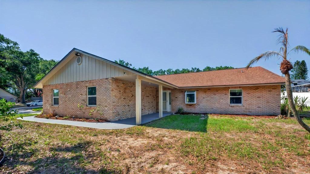 For Sale: $458,900 (3 beds, 2 baths, 1909 Square Feet)