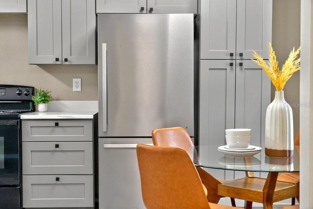 For Sale: $458,900 (3 beds, 2 baths, 1909 Square Feet)