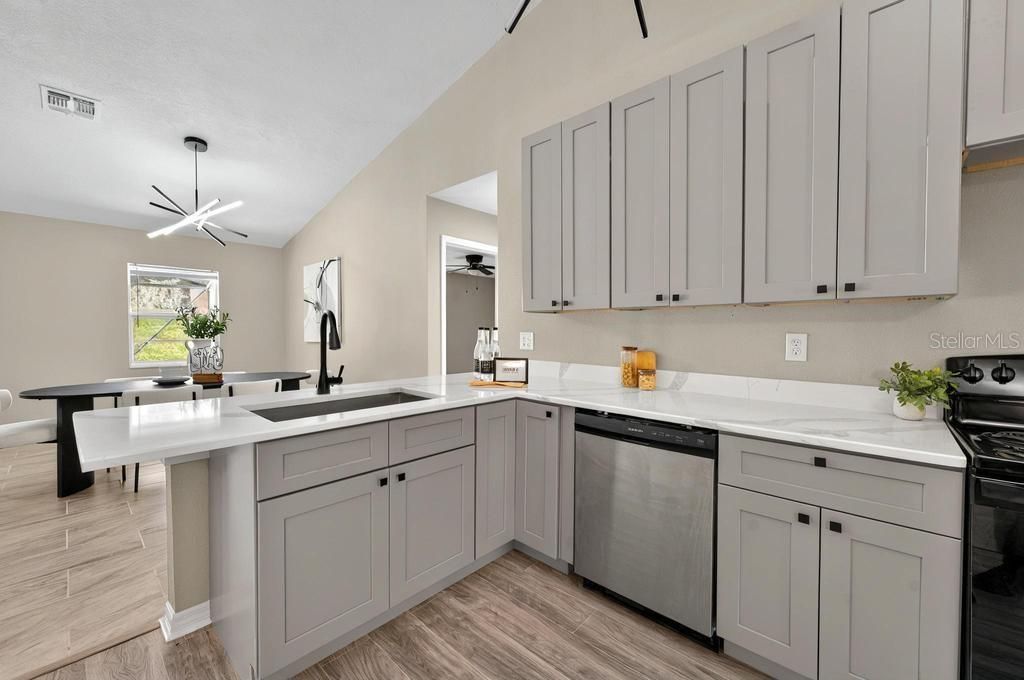 For Sale: $458,900 (3 beds, 2 baths, 1909 Square Feet)