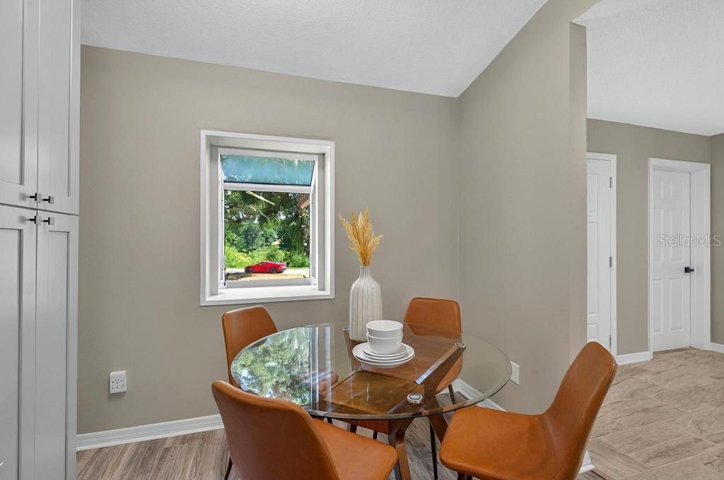 For Sale: $458,900 (3 beds, 2 baths, 1909 Square Feet)