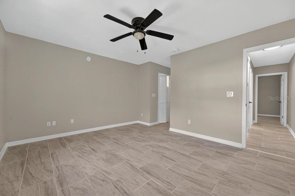 For Sale: $458,900 (3 beds, 2 baths, 1909 Square Feet)