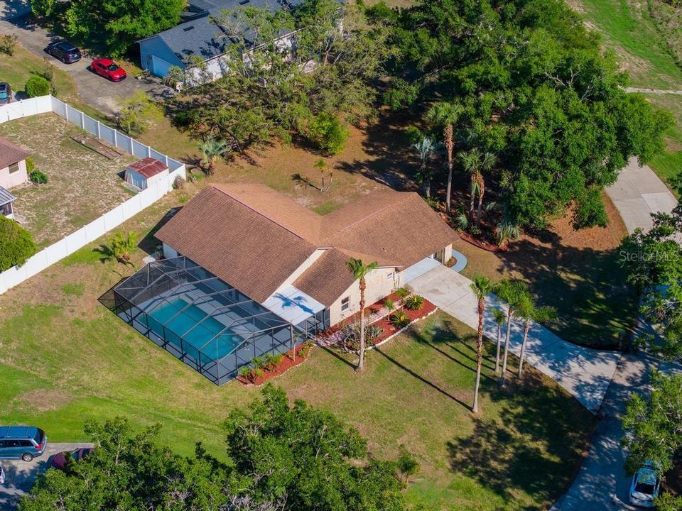 For Sale: $458,900 (3 beds, 2 baths, 1909 Square Feet)