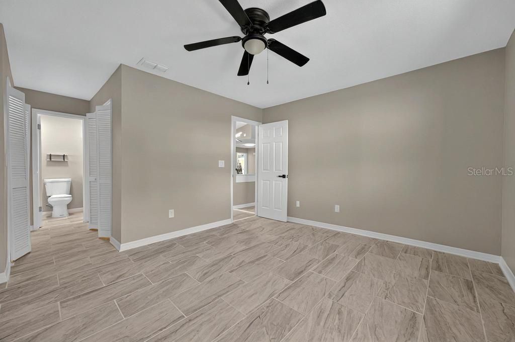 For Sale: $458,900 (3 beds, 2 baths, 1909 Square Feet)