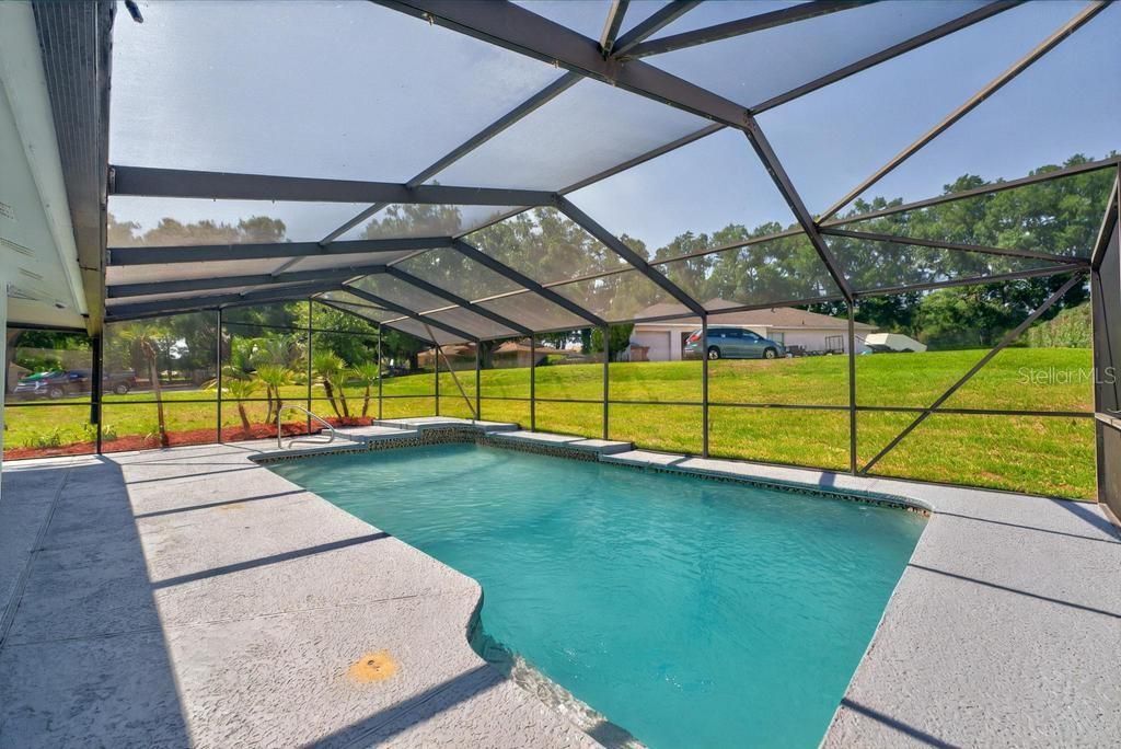 For Sale: $458,900 (3 beds, 2 baths, 1909 Square Feet)