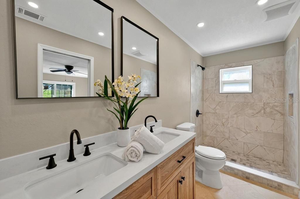 For Sale: $458,900 (3 beds, 2 baths, 1909 Square Feet)