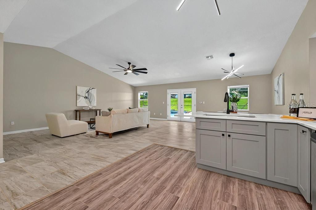 For Sale: $458,900 (3 beds, 2 baths, 1909 Square Feet)