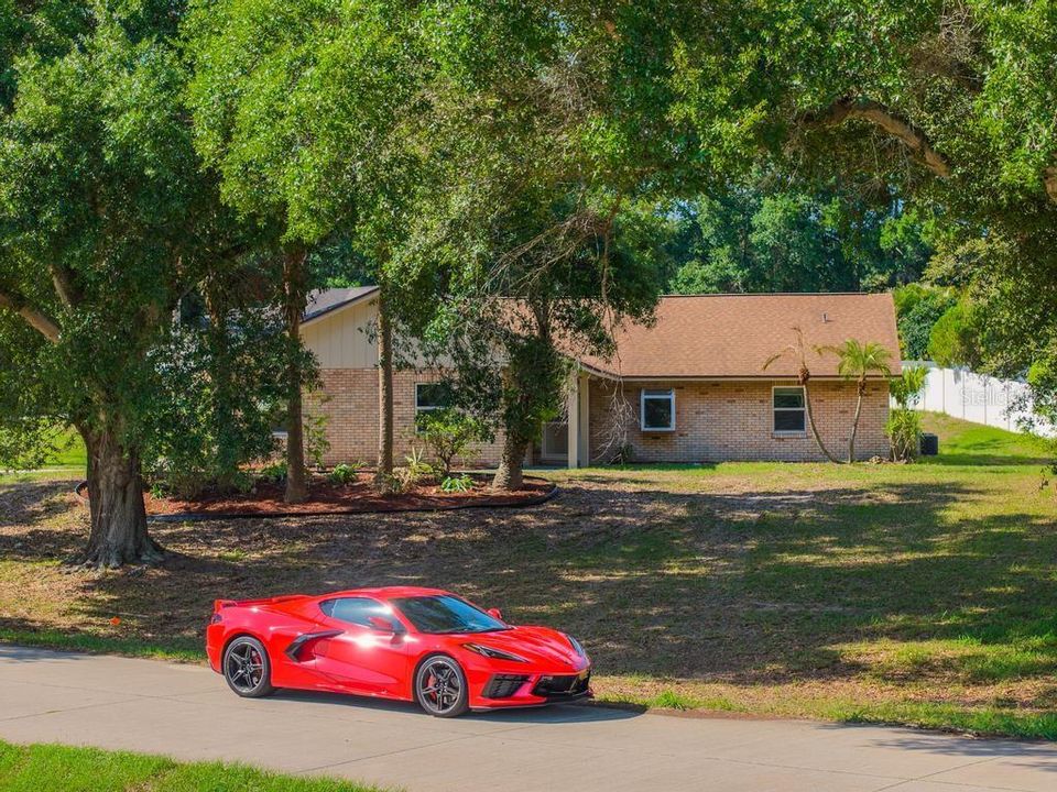 For Sale: $458,900 (3 beds, 2 baths, 1909 Square Feet)