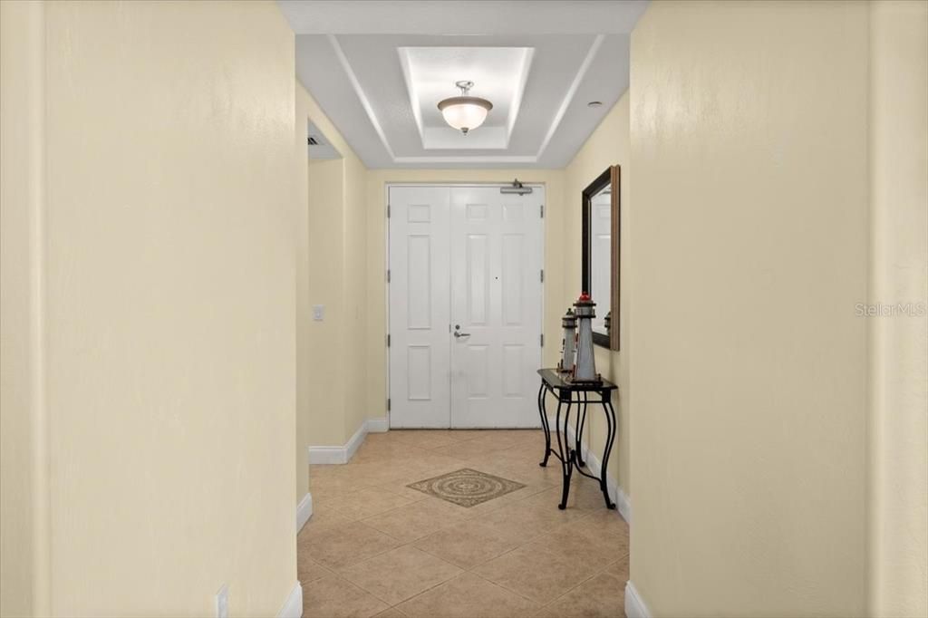 合同活跃: $470,000 (3 贝兹, 2 浴室, 2182 平方英尺)