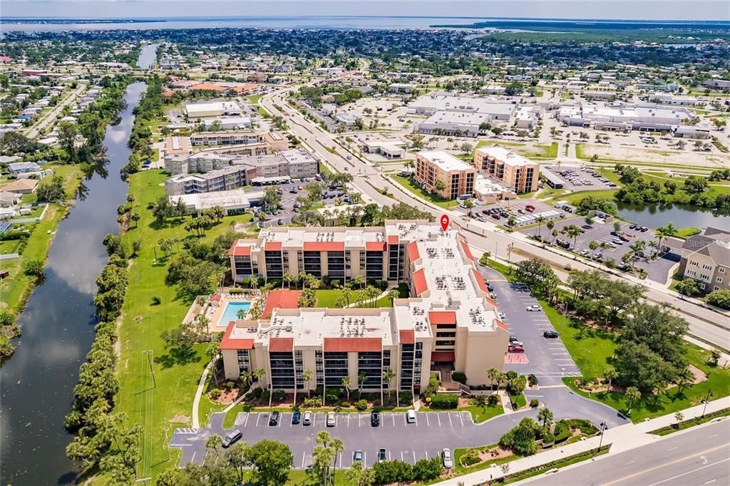 Activo con contrato: $99,000 (1 camas, 1 baños, 634 Pies cuadrados)