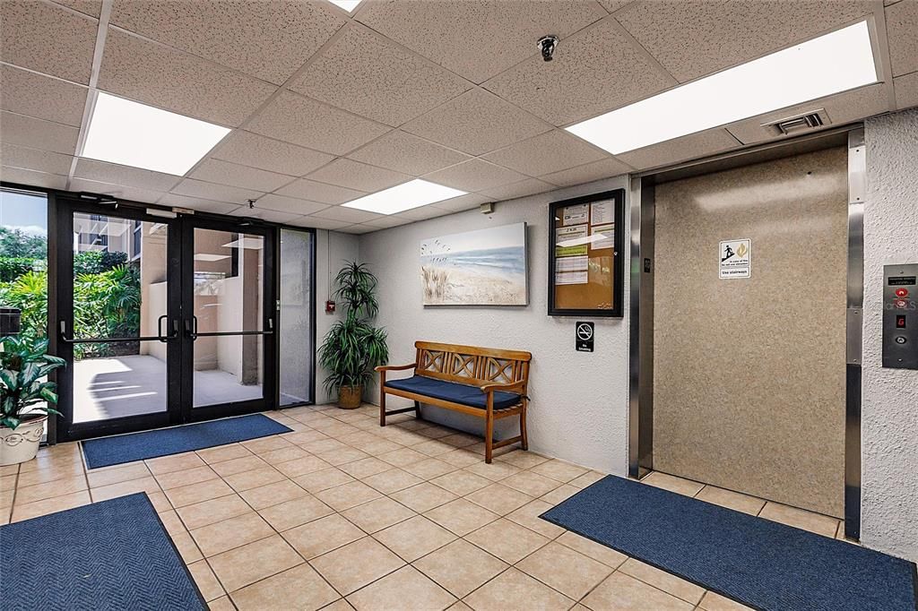 Activo con contrato: $99,000 (1 camas, 1 baños, 634 Pies cuadrados)