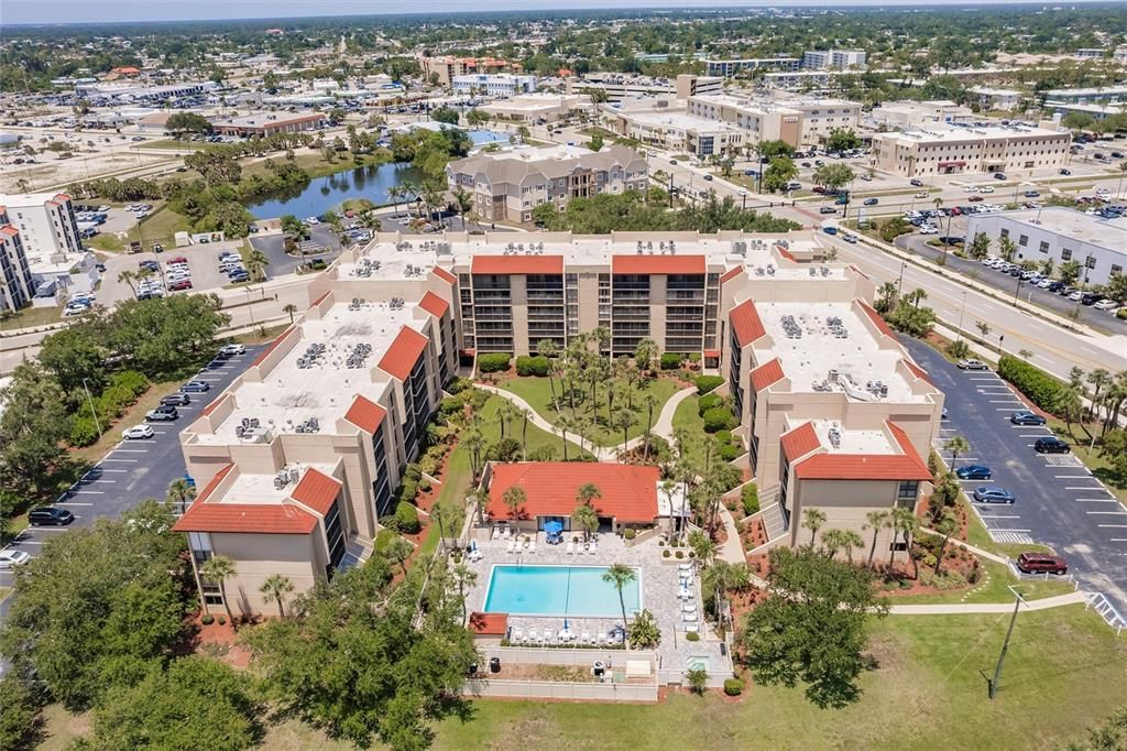 Activo con contrato: $99,000 (1 camas, 1 baños, 634 Pies cuadrados)