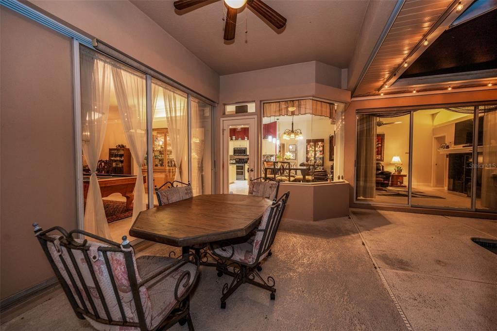 На продажу: $925,000 (4 спален, 3 ванн, 2786 Квадратных фут)