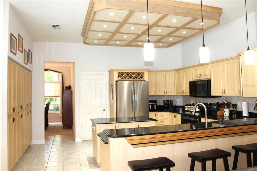 На продажу: $925,000 (4 спален, 3 ванн, 2786 Квадратных фут)