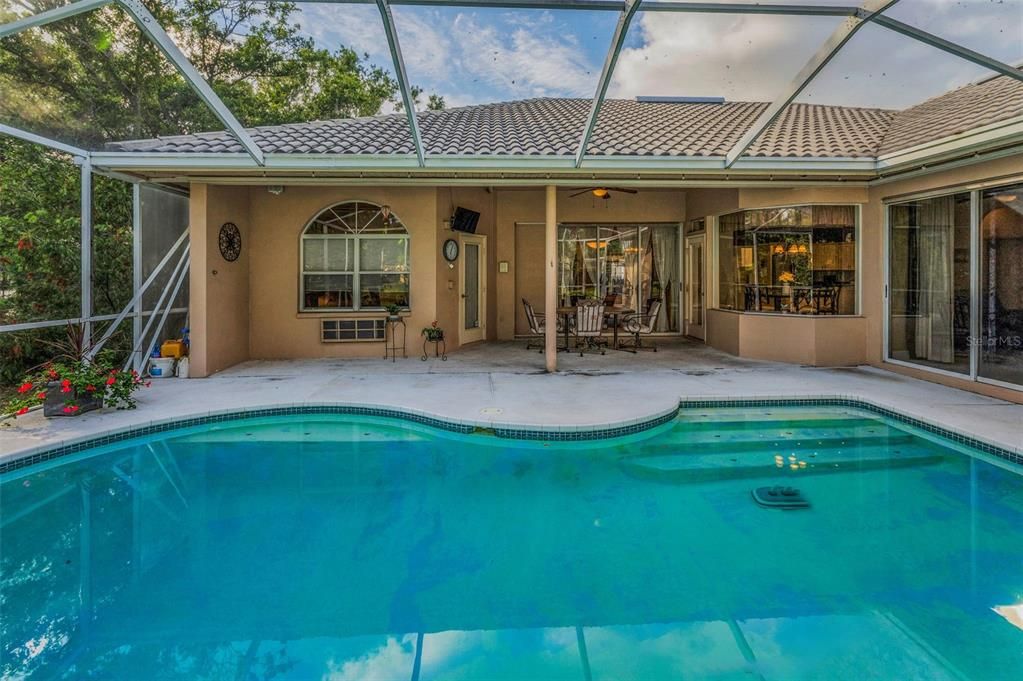 На продажу: $925,000 (4 спален, 3 ванн, 2786 Квадратных фут)