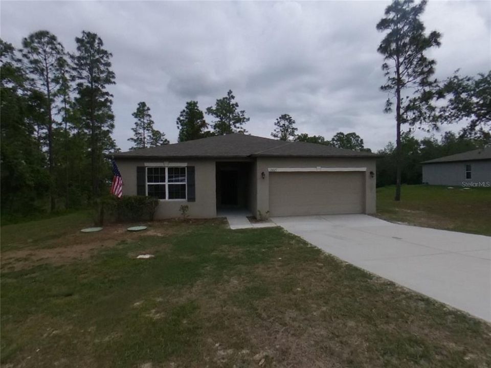 Recently Rented: $2,109 (4 beds, 2 baths, 1893 Square Feet)