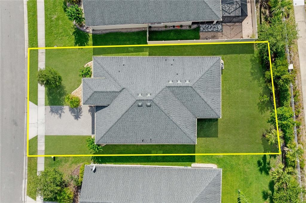 Под контрактом: $344,900 (3 спален, 2 ванн, 1626 Квадратных фут)