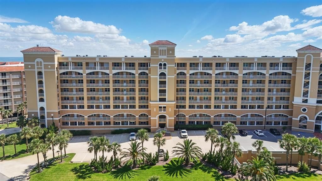 En Venta: $549,900 (2 camas, 2 baños, 1398 Pies cuadrados)