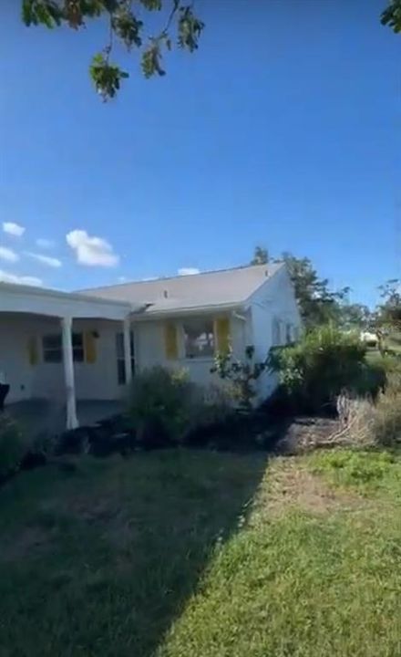 Recently Sold: $285,000 (2 beds, 2 baths, 1194 Square Feet)