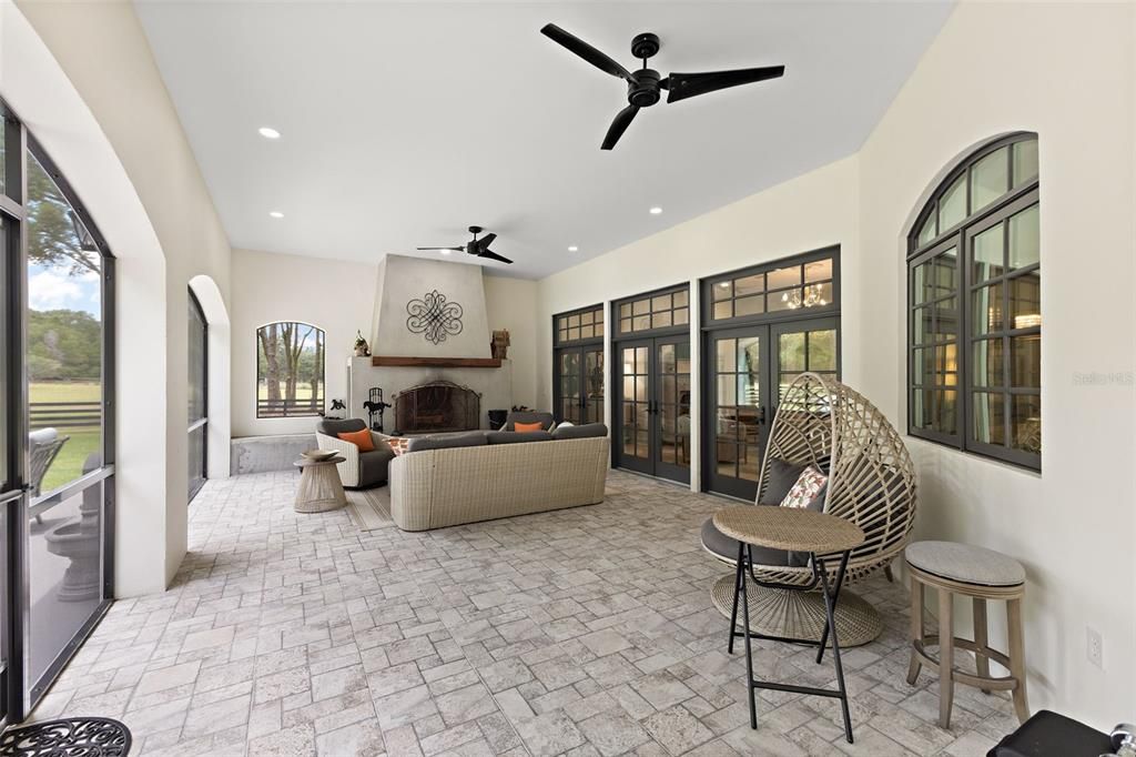 На продажу: $1,950,000 (4 спален, 3 ванн, 4976 Квадратных фут)