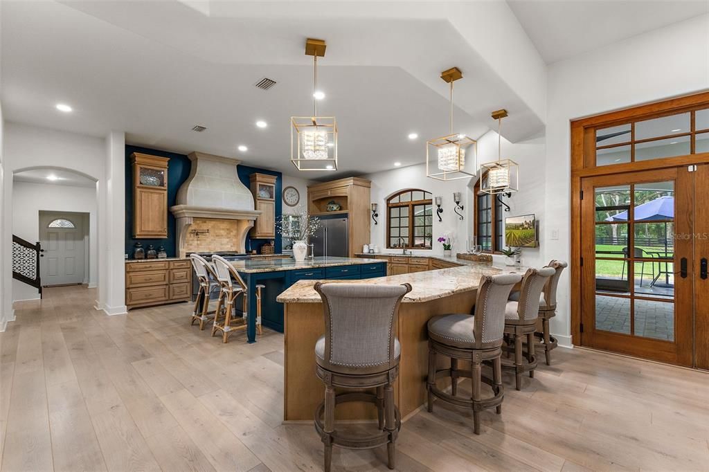 На продажу: $1,950,000 (4 спален, 3 ванн, 4976 Квадратных фут)