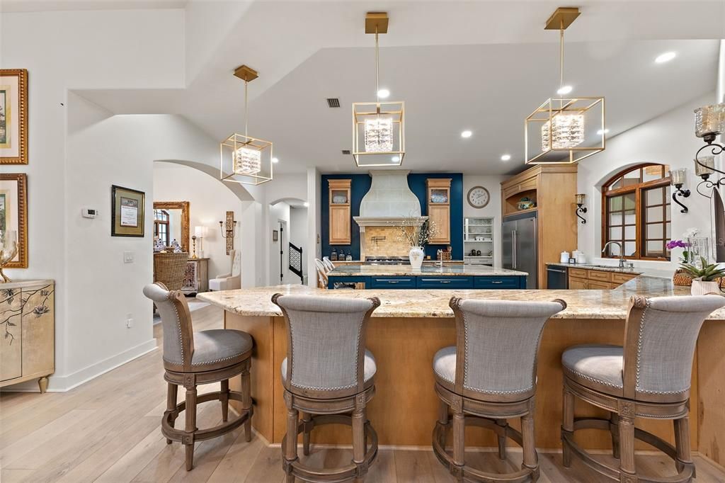 На продажу: $1,950,000 (4 спален, 3 ванн, 4976 Квадратных фут)