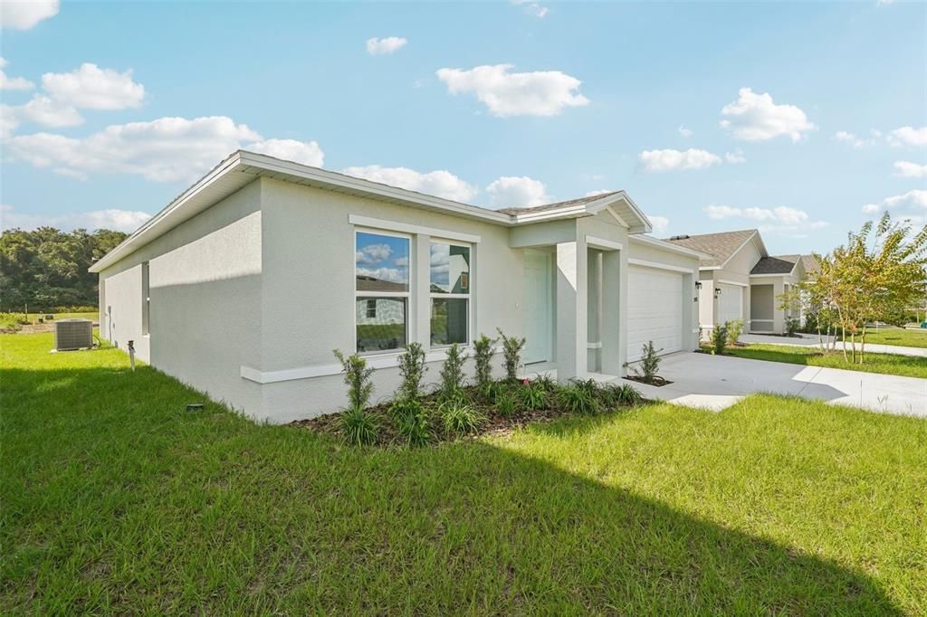 Active With Contract: $252,990 (4 beds, 2 baths, 1666 Square Feet)