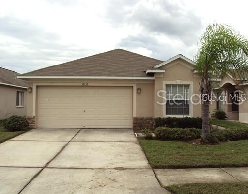 合同活跃: $2,100 (3 贝兹, 2 浴室, 1434 平方英尺)