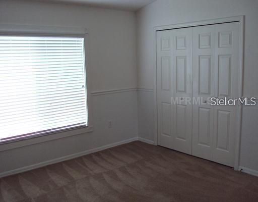 合同活跃: $2,100 (3 贝兹, 2 浴室, 1434 平方英尺)