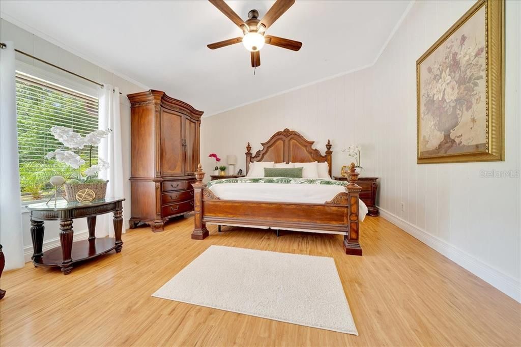 На продажу: $950,000 (4 спален, 3 ванн, 2844 Квадратных фут)