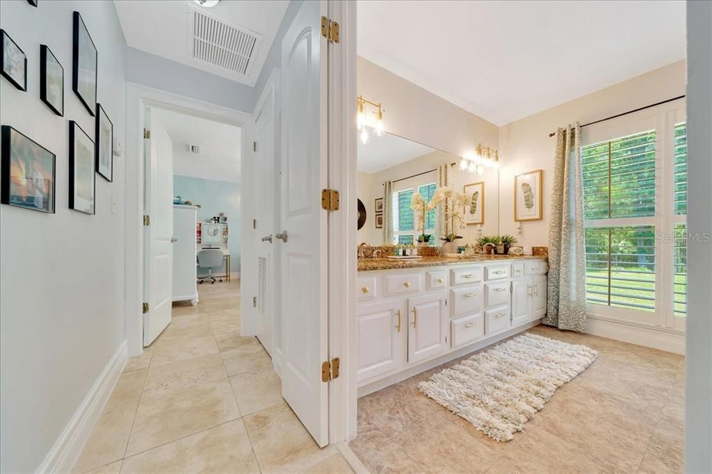 На продажу: $950,000 (4 спален, 3 ванн, 2844 Квадратных фут)