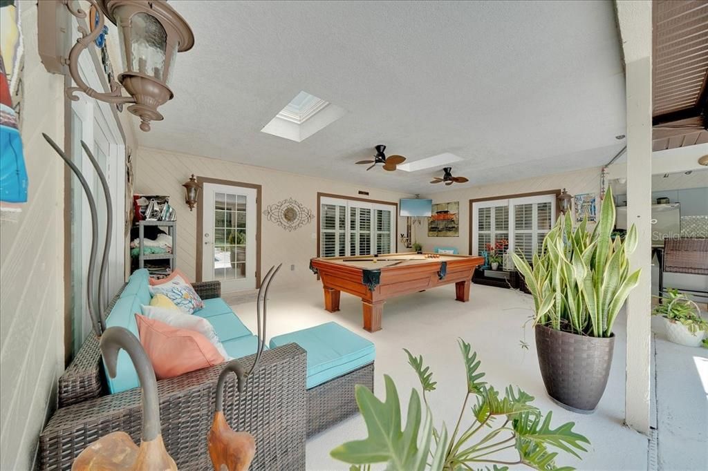 На продажу: $950,000 (4 спален, 3 ванн, 2844 Квадратных фут)